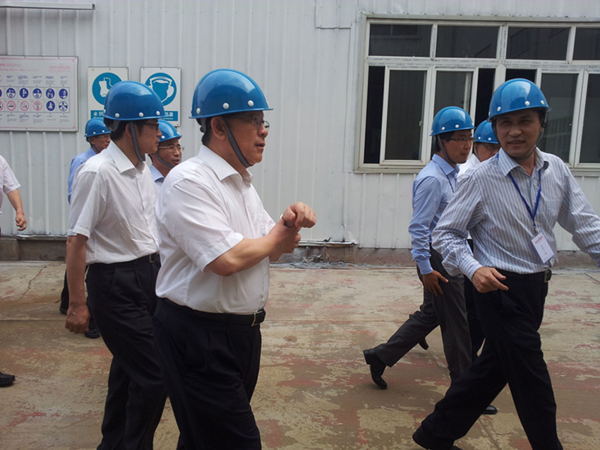 ������Э����ϯ����Ӳ�ʵ����