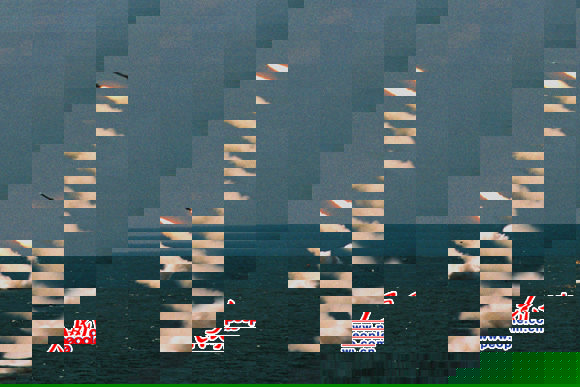 ˫ͧ�뷢���ӿ��� ��Ӱ��.jpg