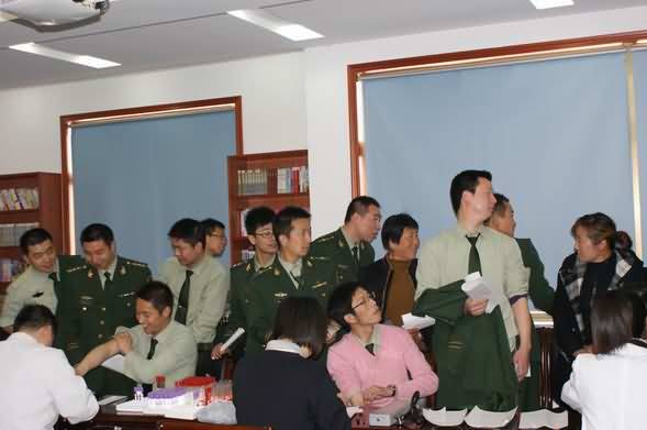 ������С �Ҵ���ȥ����ǰ��Ϊ�ٱ����.jpg